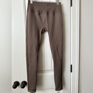 Alo yoga ribbed brown leggings